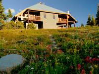 Purcell Mountain Lodge