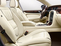 2008 Jaguar XJ Interior