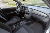 2003 Mitsubishi Outlander Interior